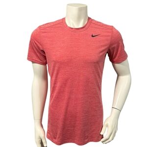 Nike Men's T-Shirt Athletic Red Swoosh Logo Short Sleeve M
